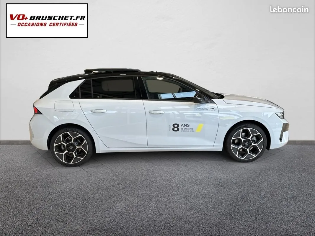 Opel Astra 2026 photo 4