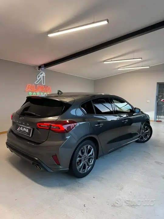 Ford Focus 2024 photo 4