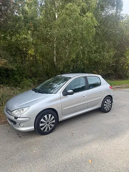 Peugeot 206