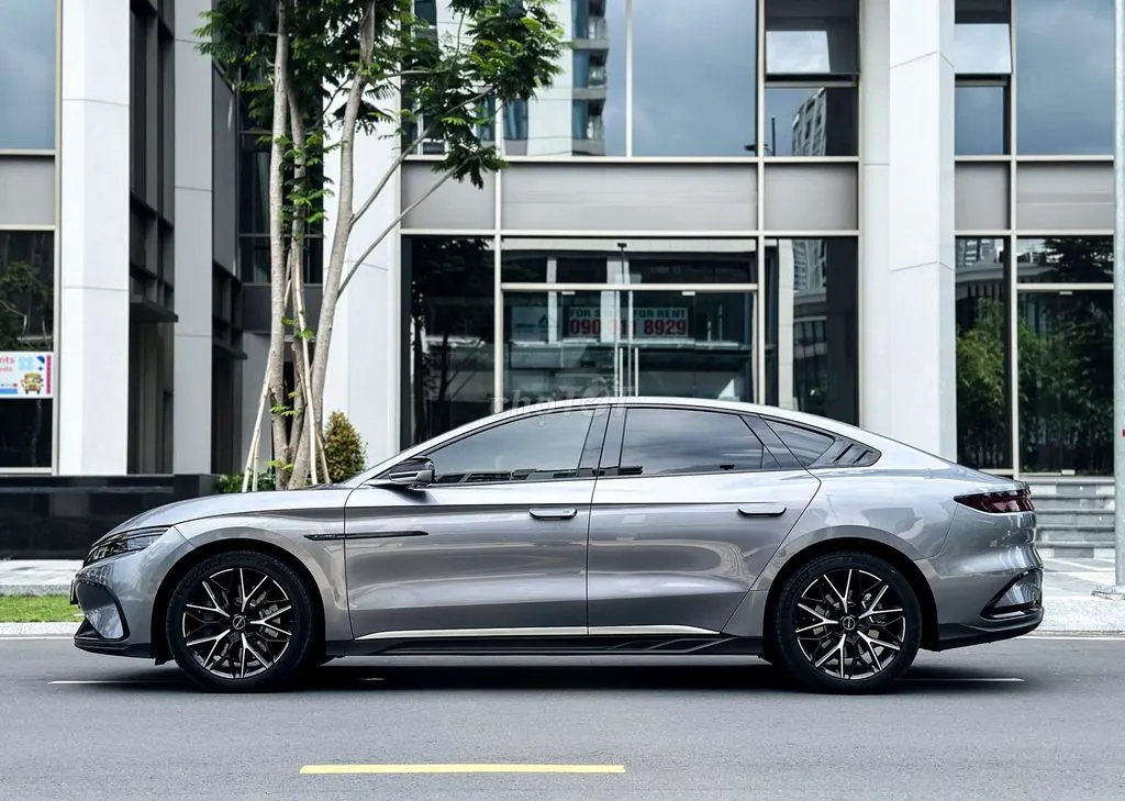 BYD Han 2024 photo 4