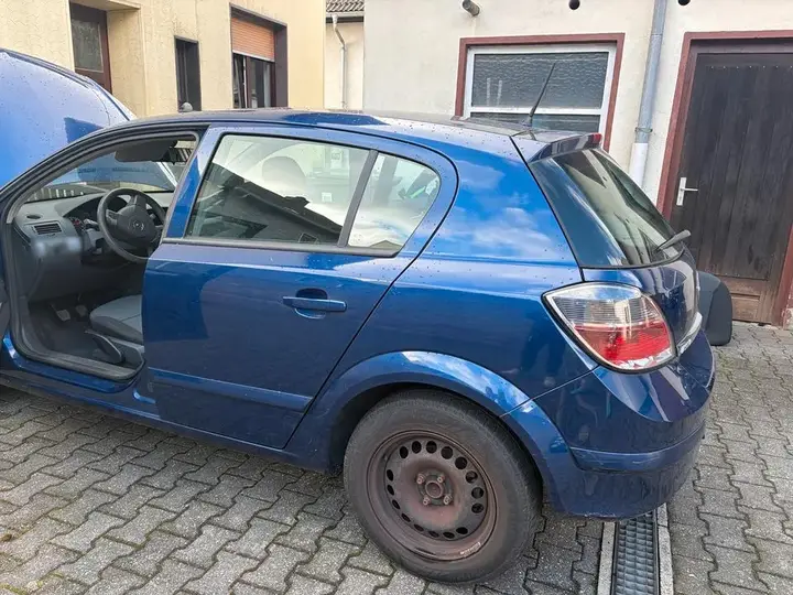 Opel Astra H