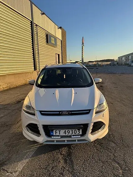 Ford Kuga 2016 photo 2