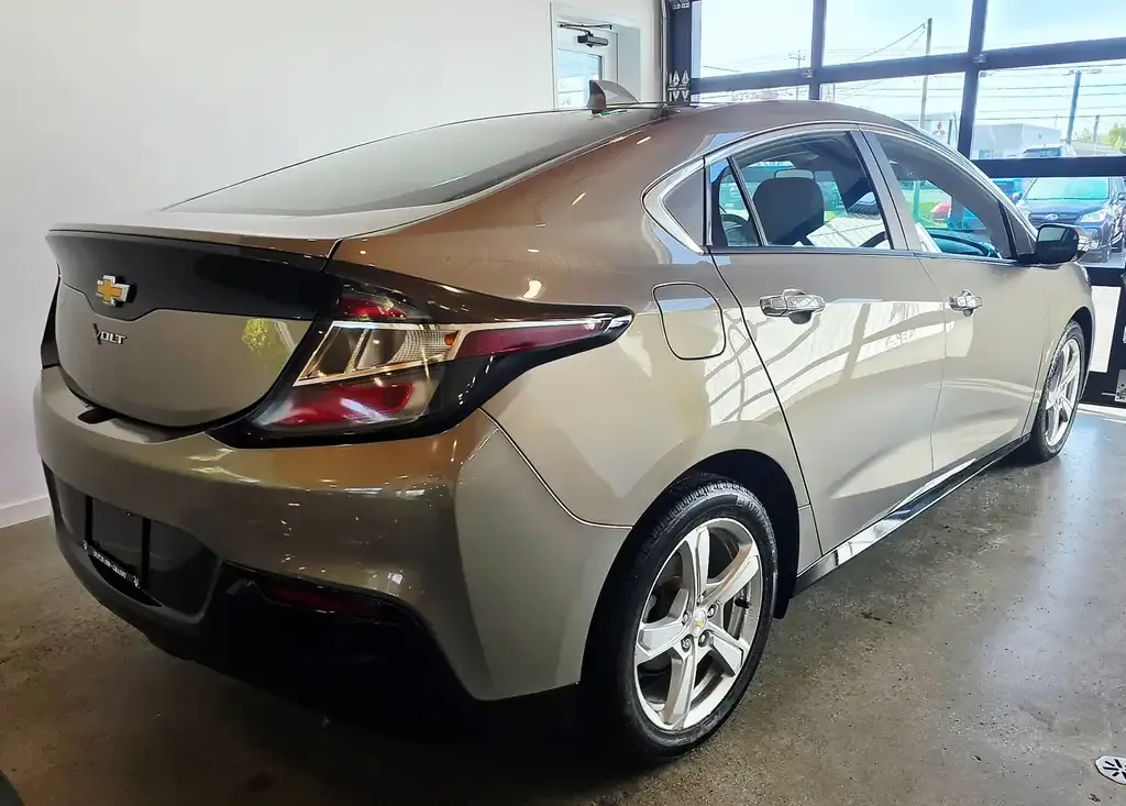 Chevrolet Volt 2017 photo 5