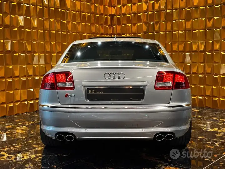 Audi A8 2007 photo 4