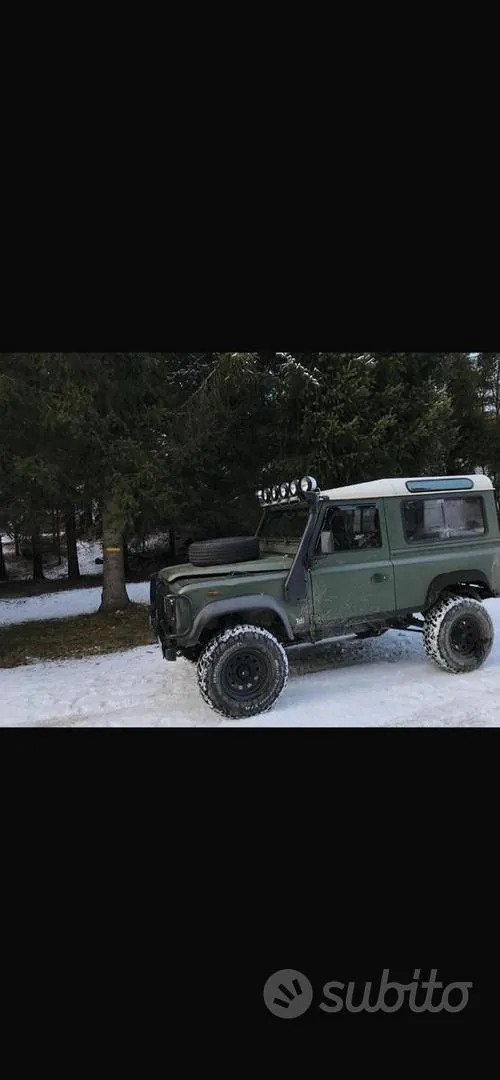 Land Rover Defender