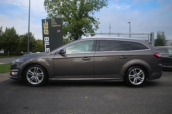 Ford Mondeo 2012 photo 2