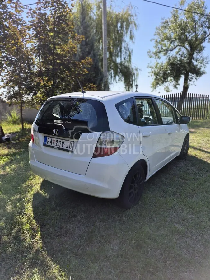 Honda Jazz 2009 photo 3