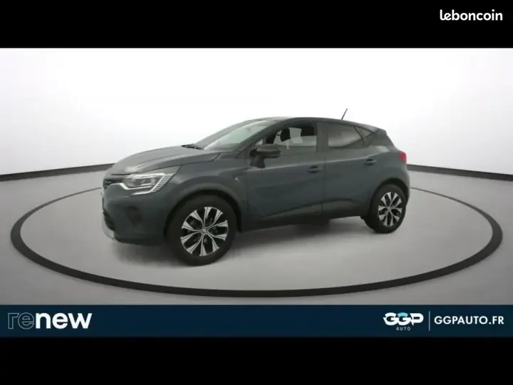 Renault Captur 2023 photo 3