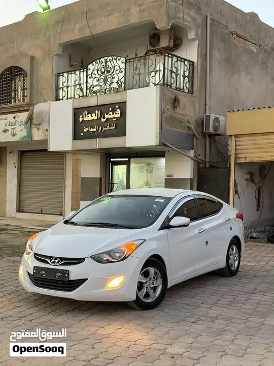 Hyundai Elantra 2012 photo 2