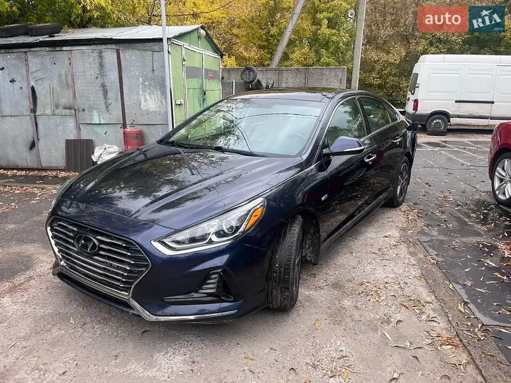 Hyundai Sonata