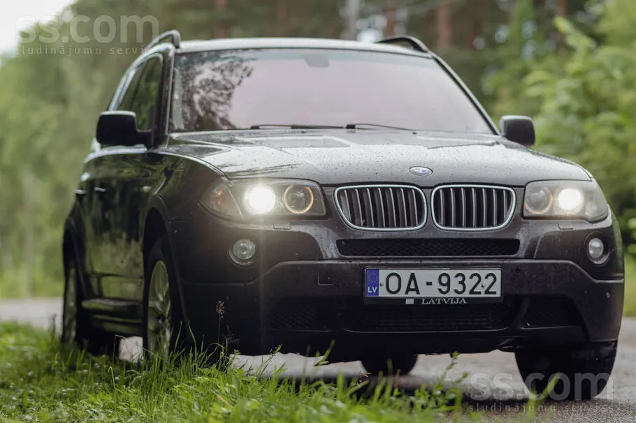 BMW X3 2006 photo 2