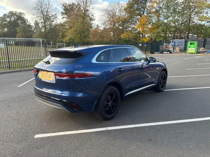 Jaguar F-Pace 2021 photo 3
