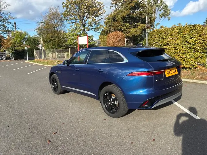Jaguar F-Pace 2021 photo 5