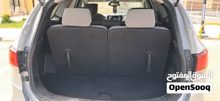Hyundai Santa Fe 2018 photo 3