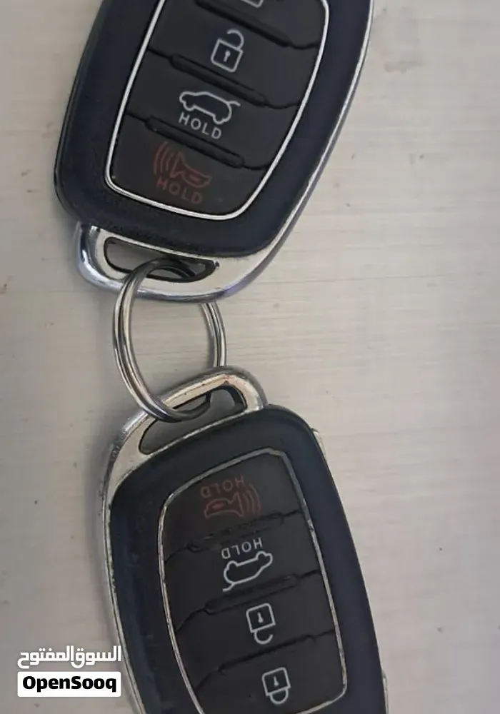 Hyundai Santa Fe 2018 photo 2