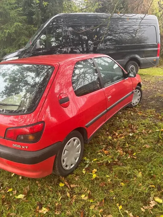 Peugeot 306