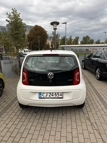 Volkswagen Up