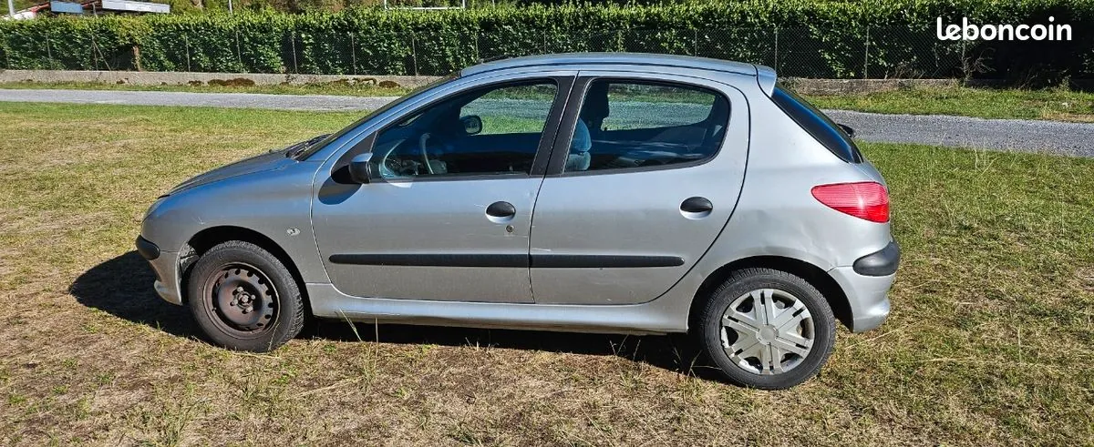 Peugeot 206