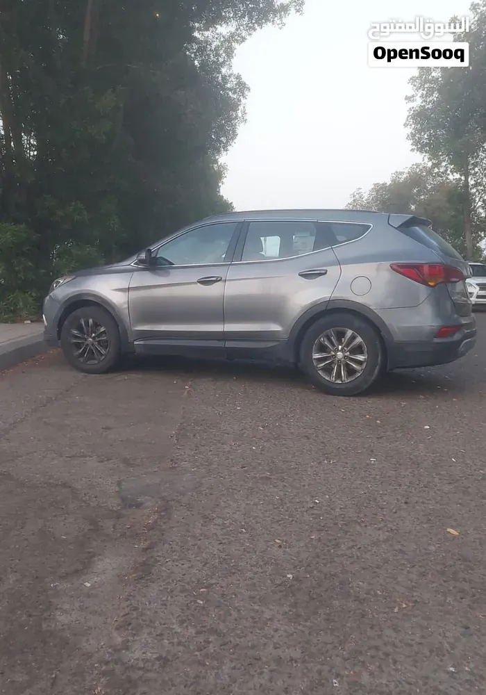 Hyundai Santa Fe 2018 photo 4