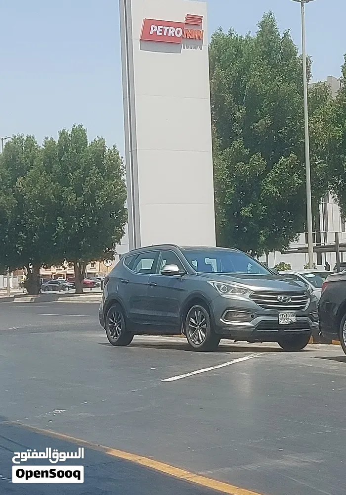Hyundai Santa Fe 2018 photo 3