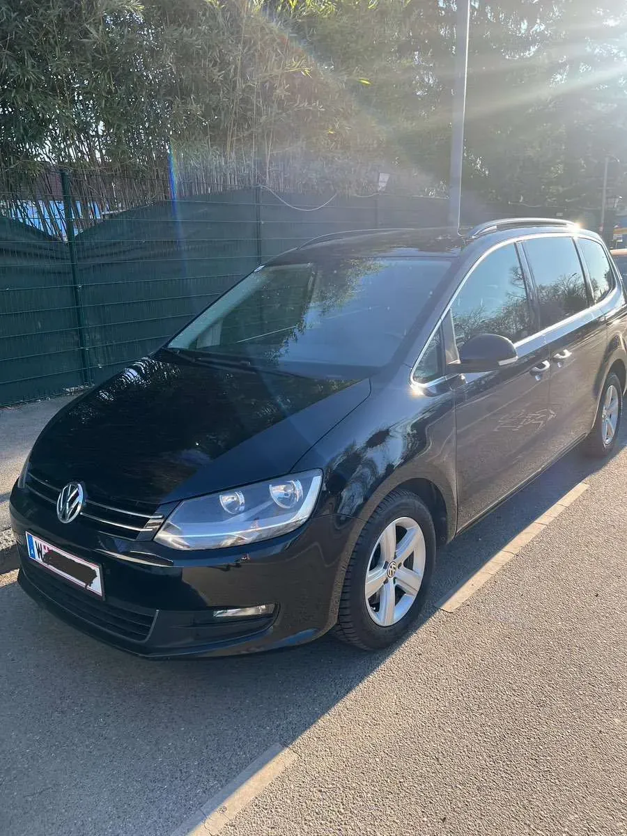 Volkswagen Sharan 2011 photo 2