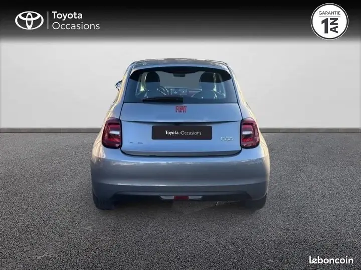Fiat 500 2023 photo 4