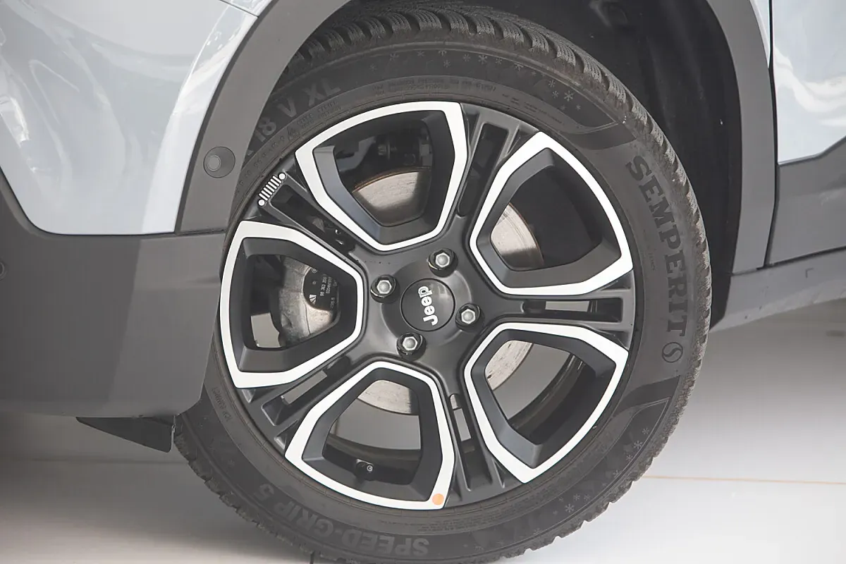 Jeep Avenger 2026 photo 2