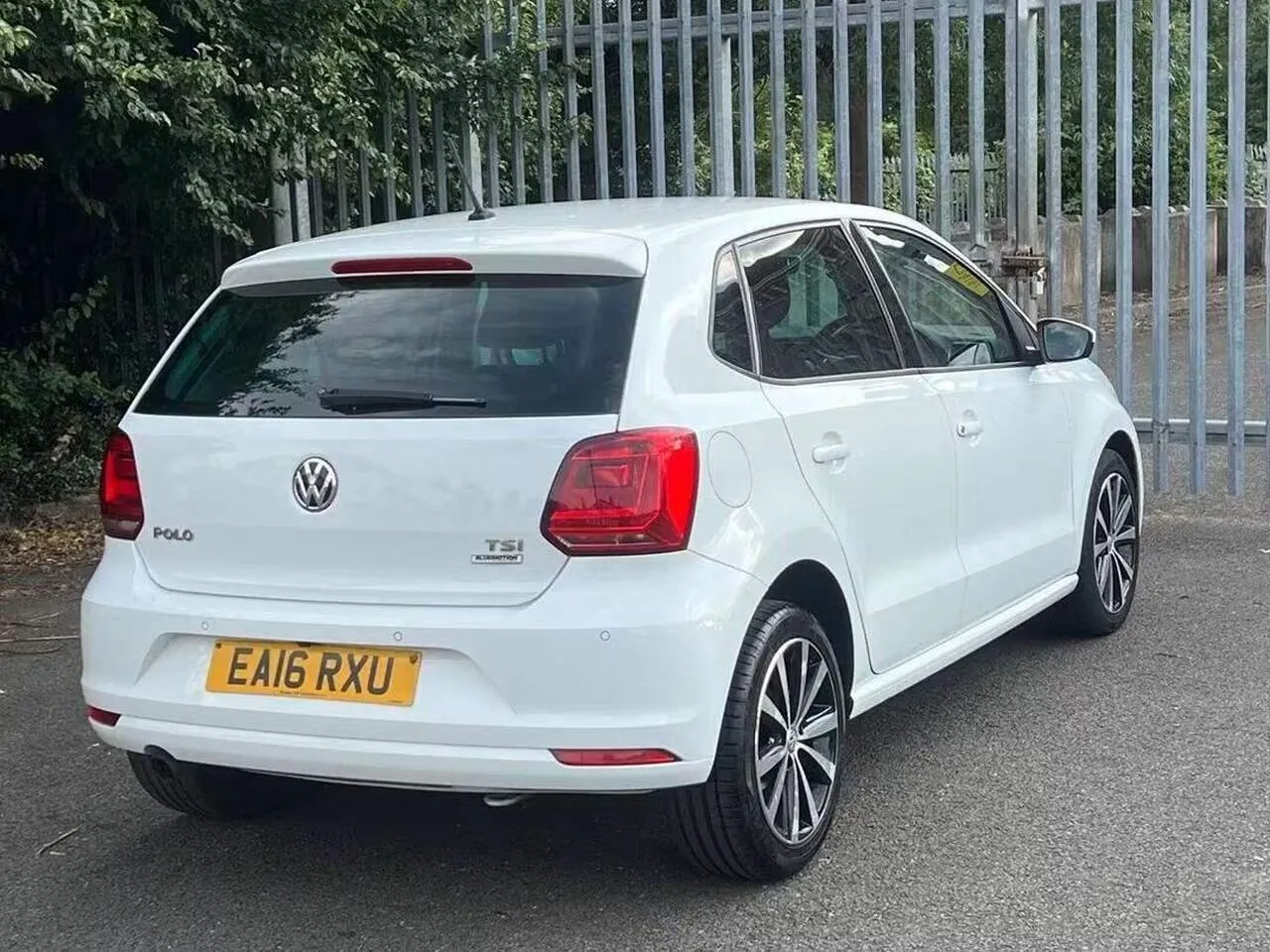 Volkswagen Polo 2016 photo 4