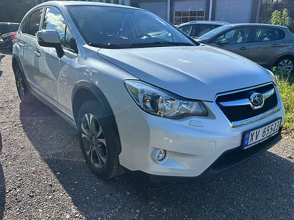Subaru Xv 2012 photo 4