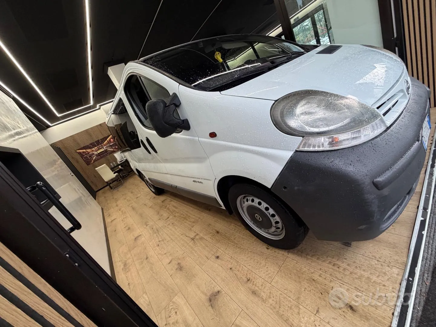 Nissan Primastar 2006 photo 2