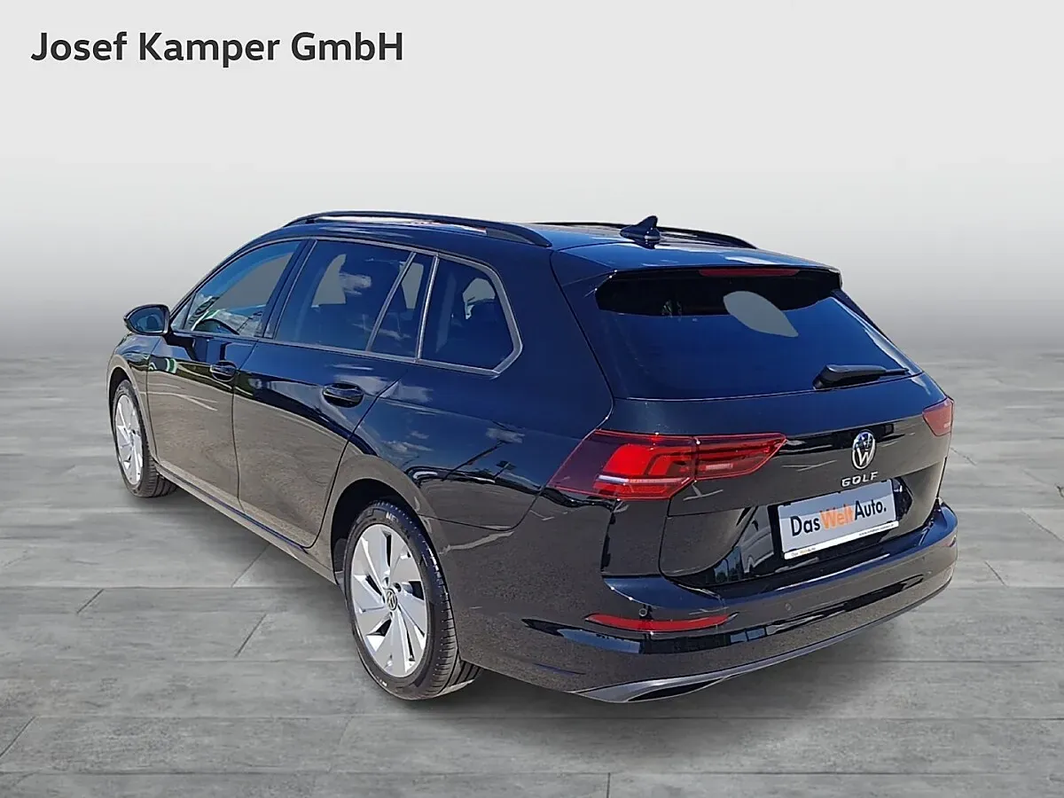 Volkswagen Golf 2025 photo 3