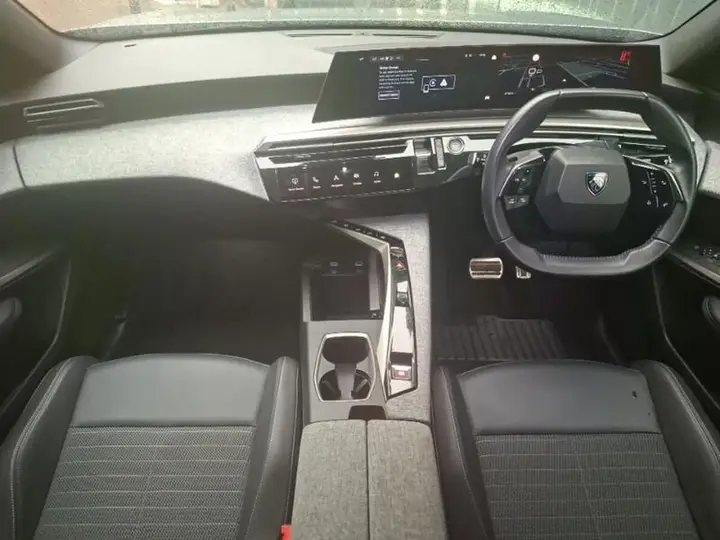Peugeot 3008 2024 photo 3