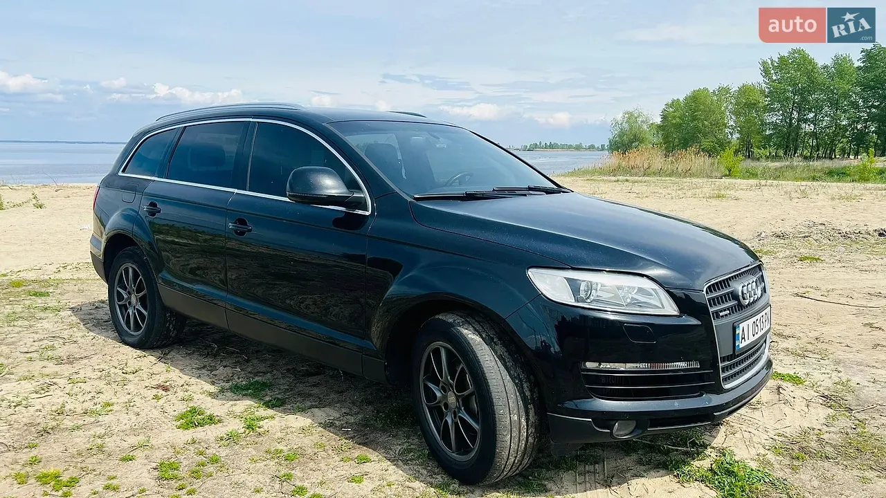 Audi Q7 2007 photo 2