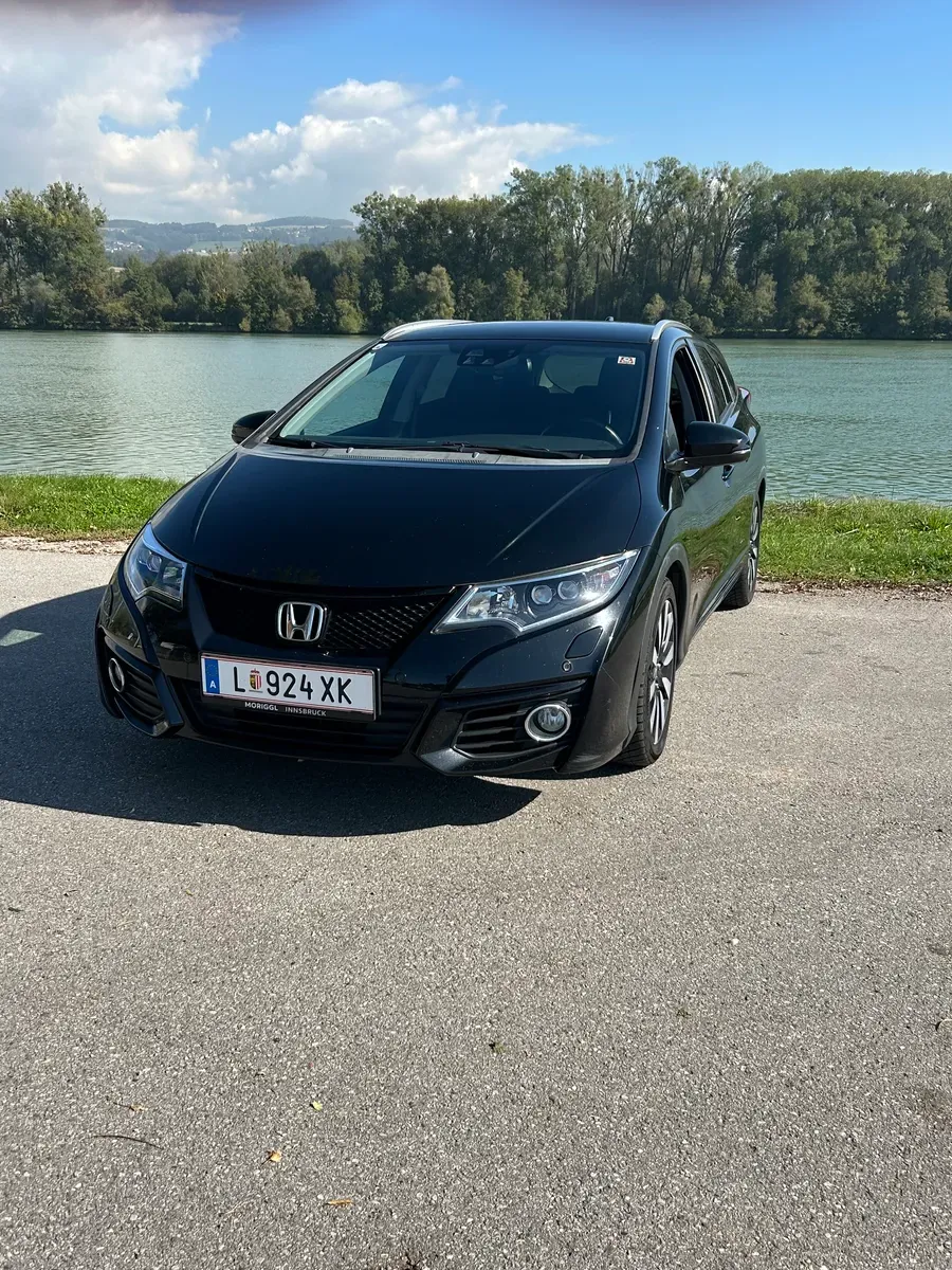 Honda Civic 2016 photo 2