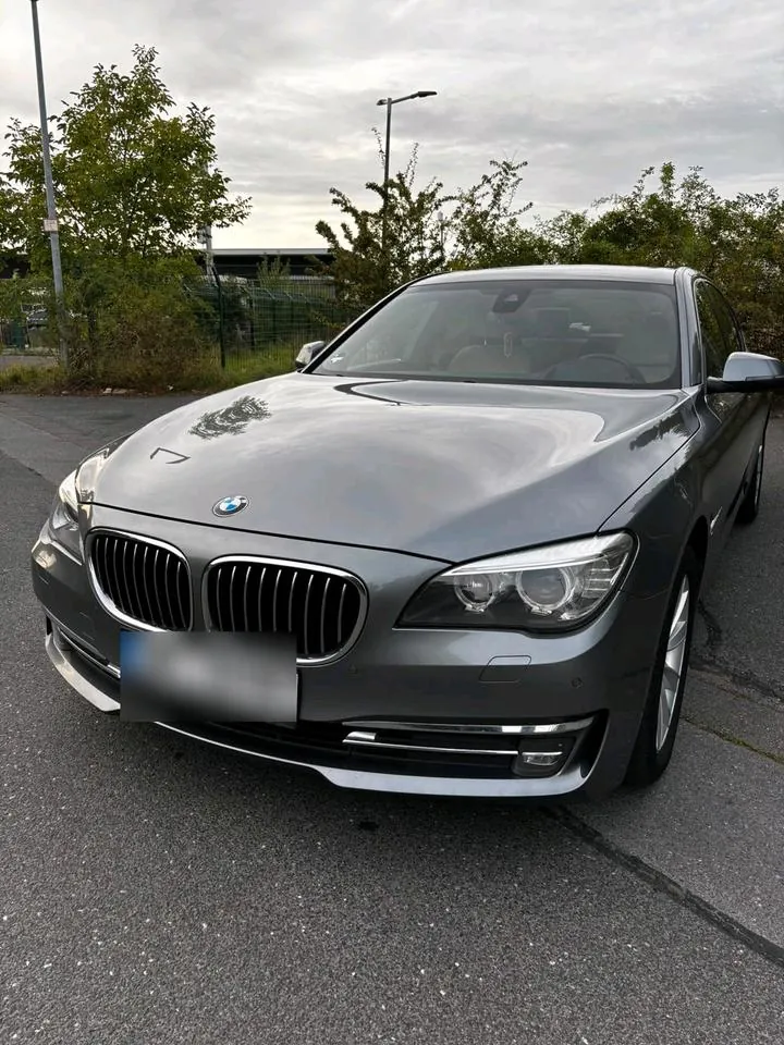BMW 740D