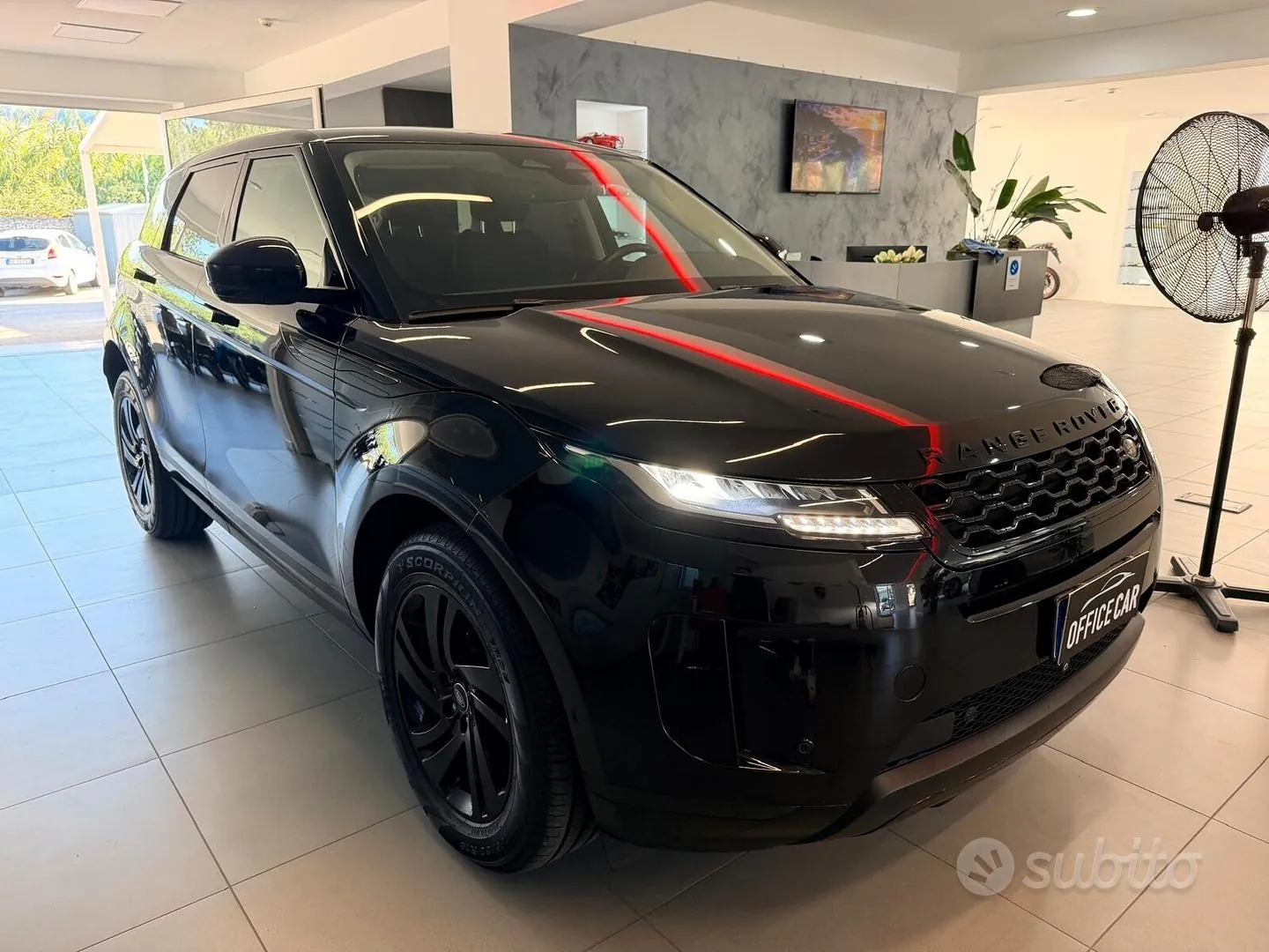 Land Rover Range Rover Evoque 2021 photo 3