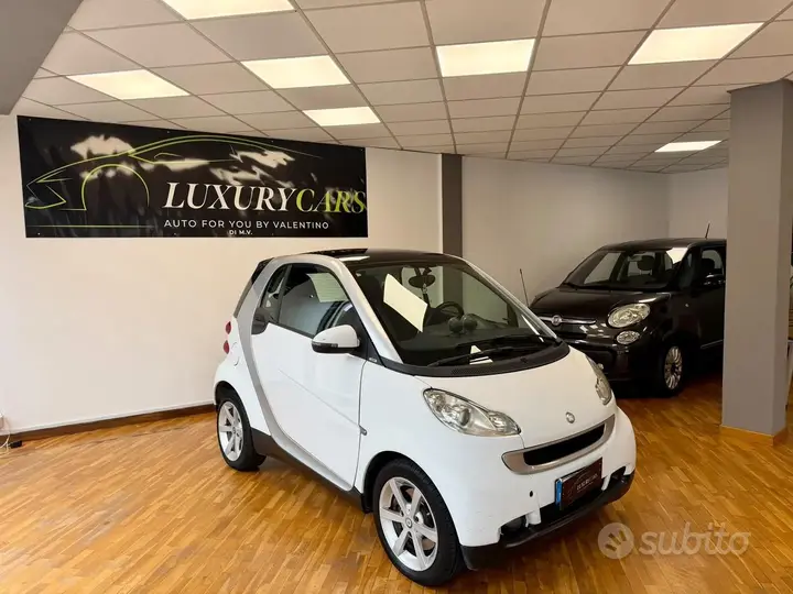 Smart Fortwo 2010 photo 3