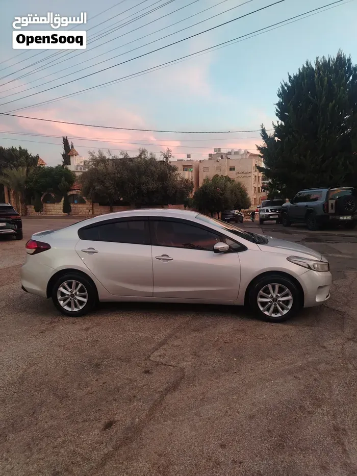 Kia Cerato 2018 photo 4