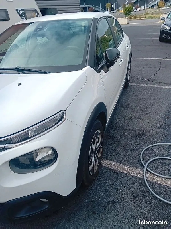 Citroen C3 2018 photo 3