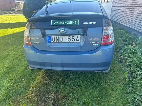 Toyota Prius 2003 photo 4