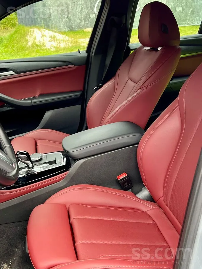 BMW X4 2024 photo 2