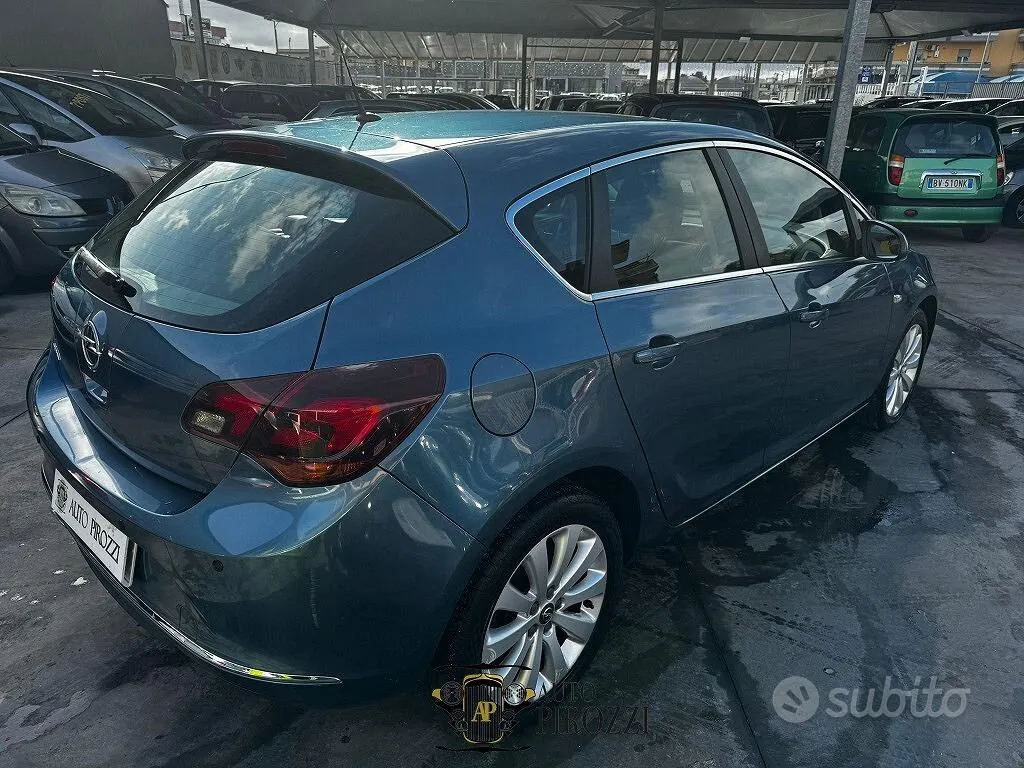 Opel Astra 2014 photo 4