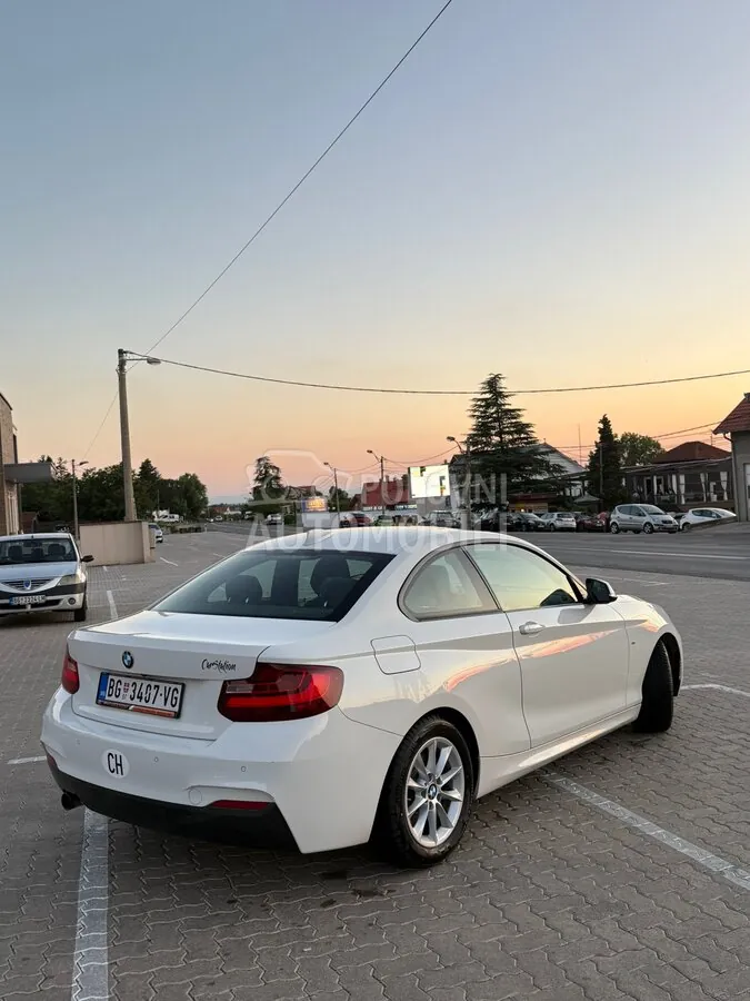 BMW 220 2015 photo 3