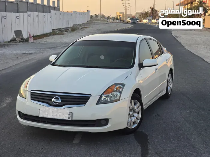 Nissan Altima 2011 photo 5