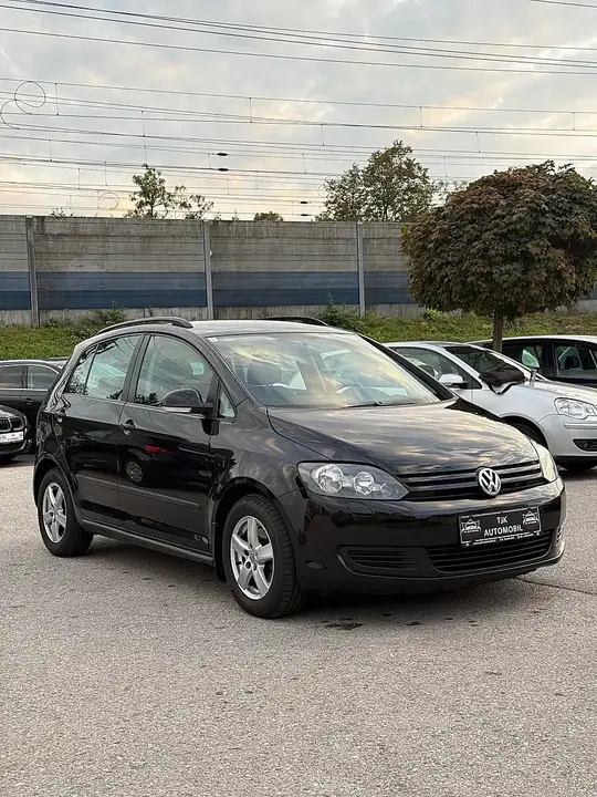 Volkswagen Golf Plus 2012 photo 3