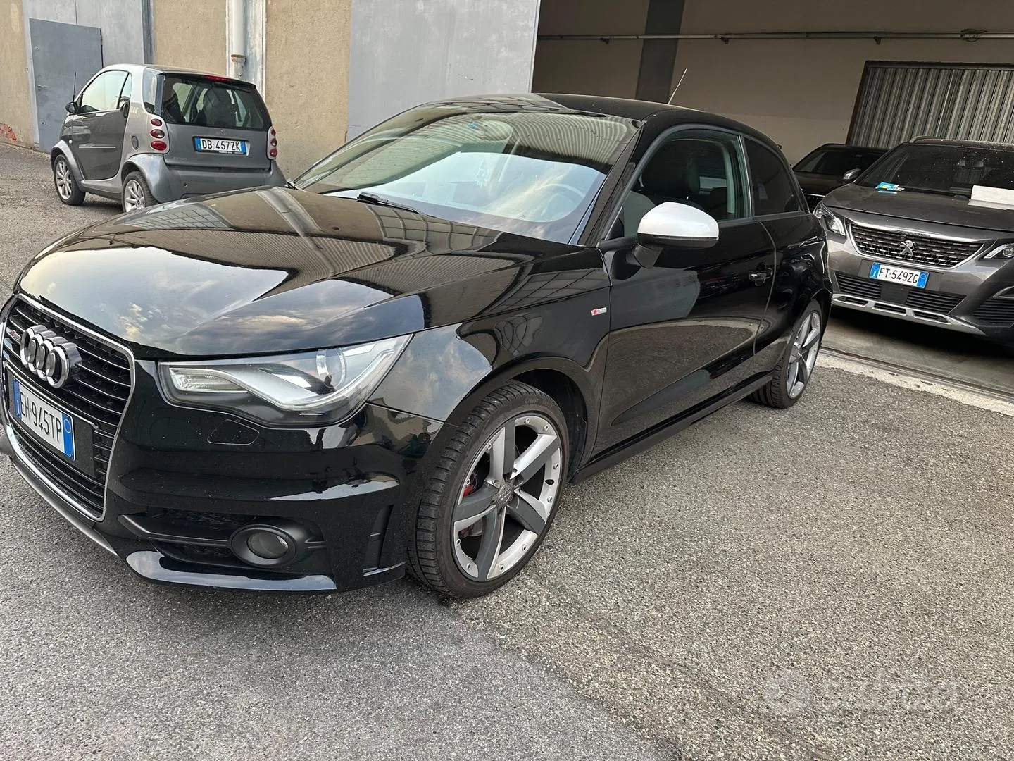 Audi A1 2011 photo 3