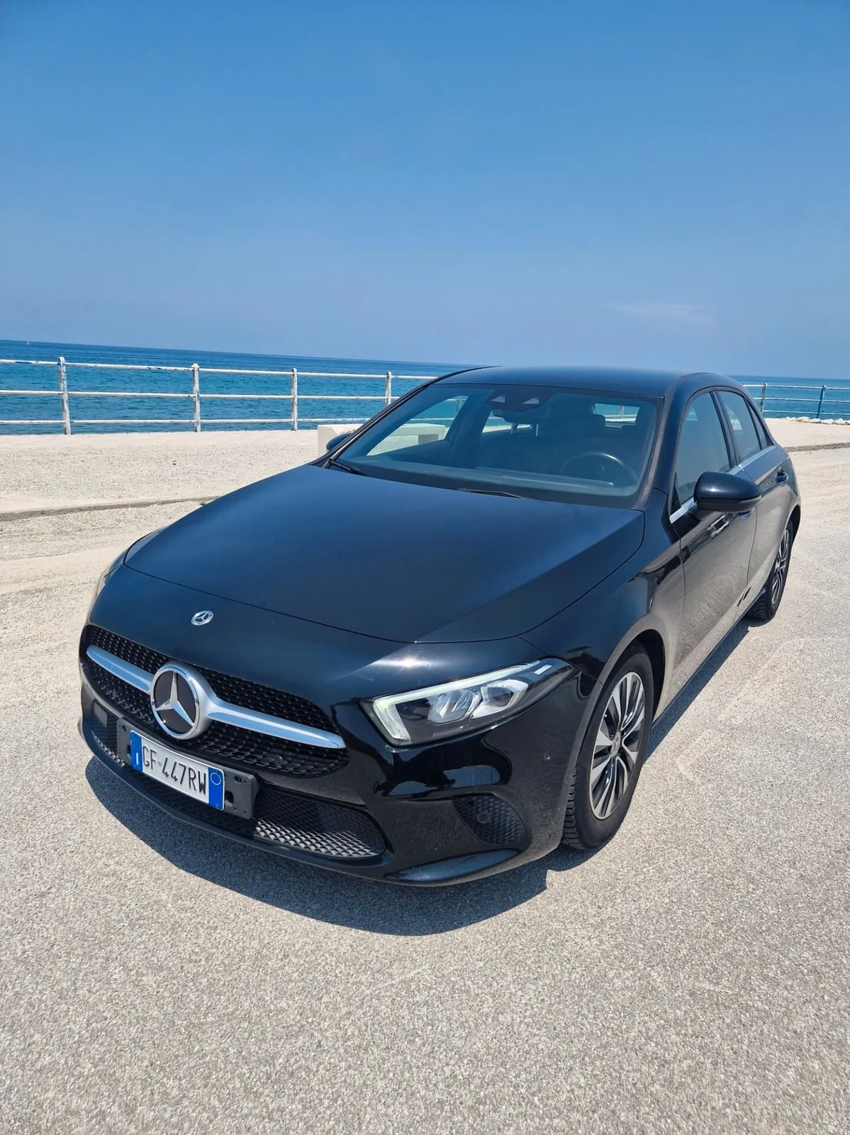 Mercedes-Benz A180D 2021 photo 3