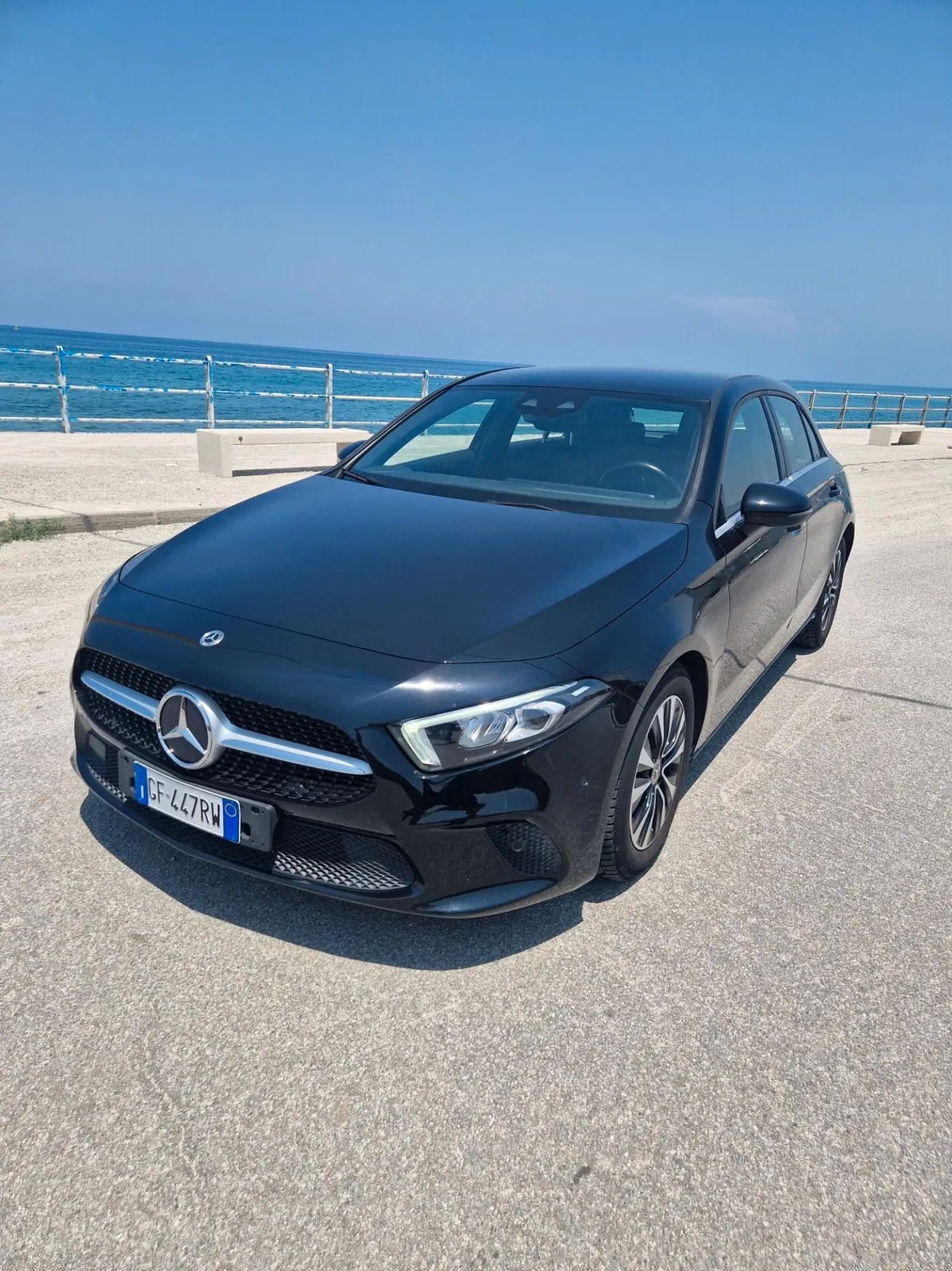 Mercedes-Benz A180D 2021 photo 2