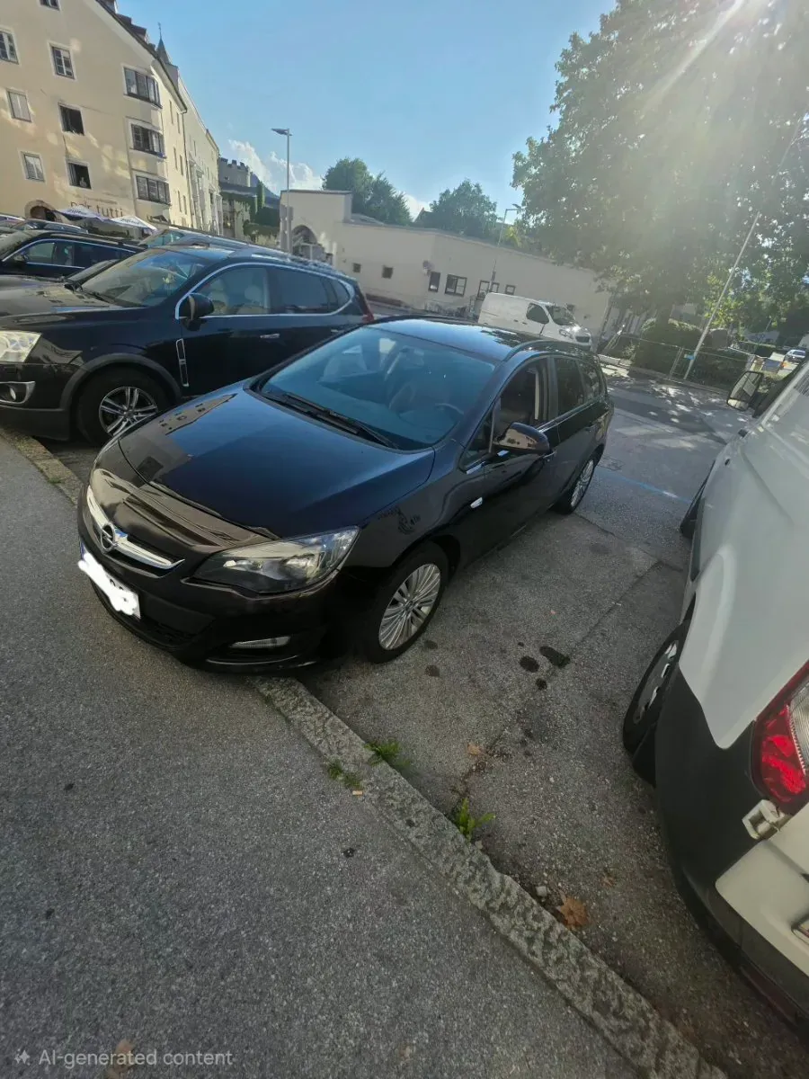 Opel Astra 2014 photo 3