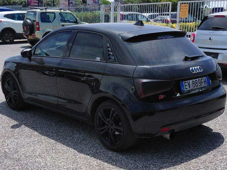 Audi A1 2012 photo 4